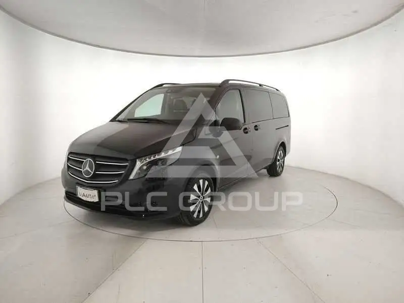 2022 Mercedes Benz Vito