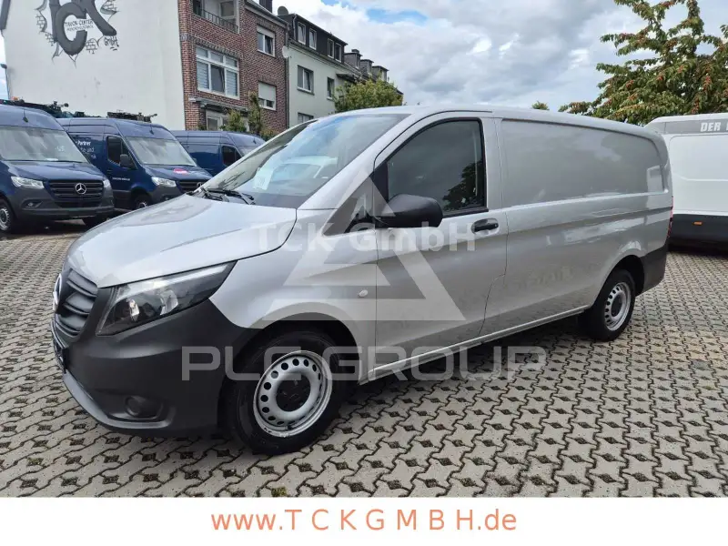 2022 Mercedes Benz Vito