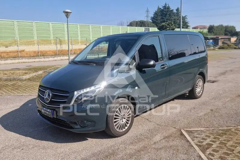 2022 Mercedes Benz Vito