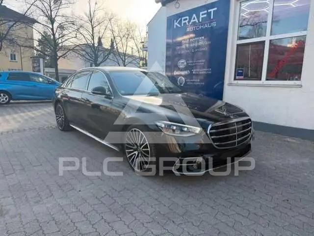 2022 Mercedes Benz S 400