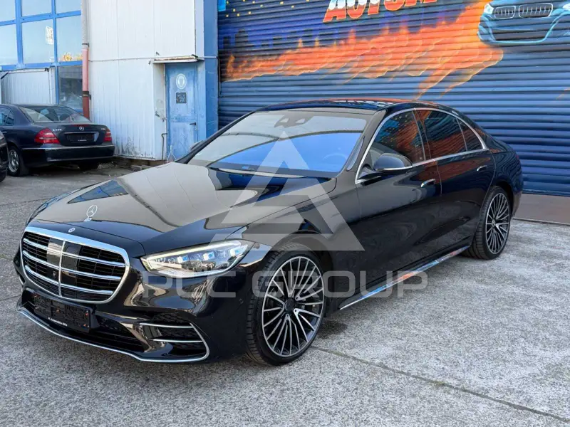 2022 Mercedes Benz S 400