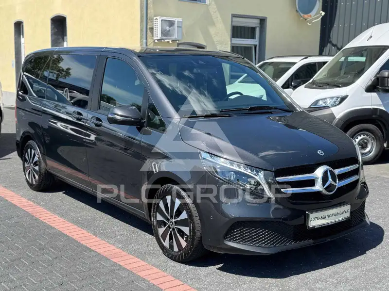 2022 Mercedes Benz V