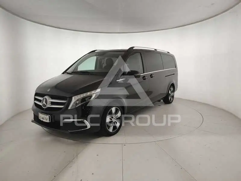2022 Mercedes Benz V