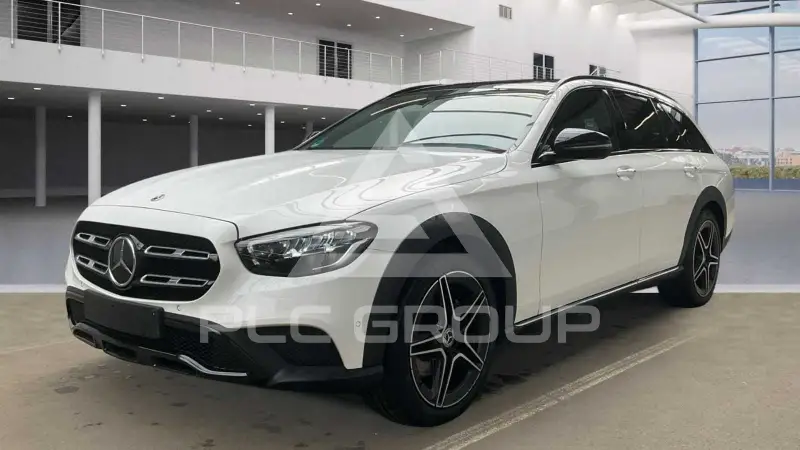 2022 Mercedes Benz E 200