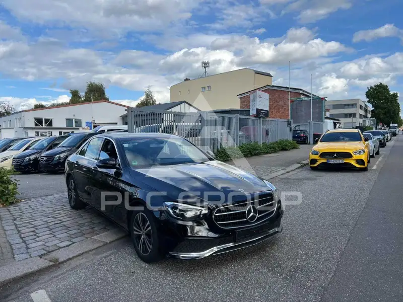 2022 Mercedes Benz E 200