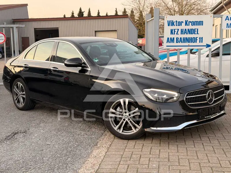 2022 Mercedes Benz E 200
