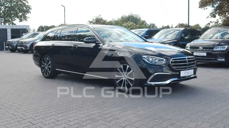 2022 Mercedes Benz E 200