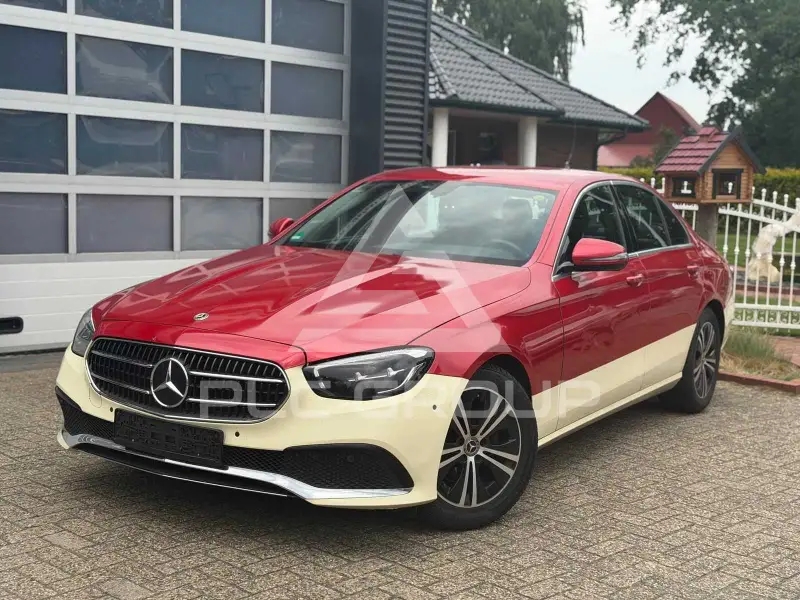 2022 Mercedes Benz E 200