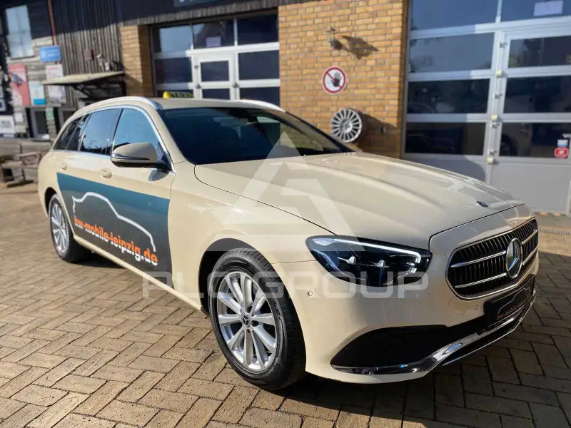 2022 Mercedes Benz E 200
