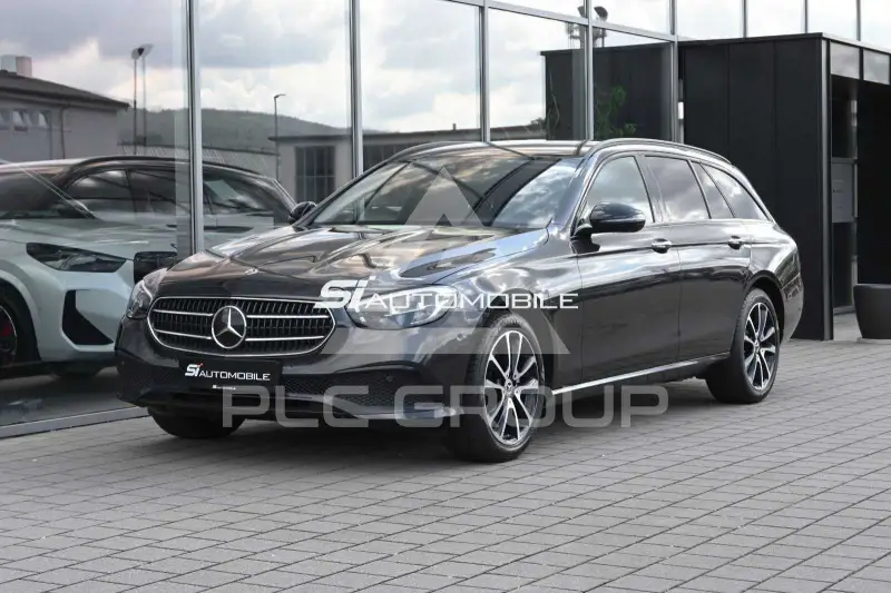 2022 Mercedes Benz E 200