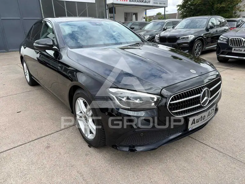 2022 Mercedes Benz E 200