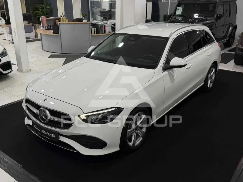 2022 Mercedes Benz C 200