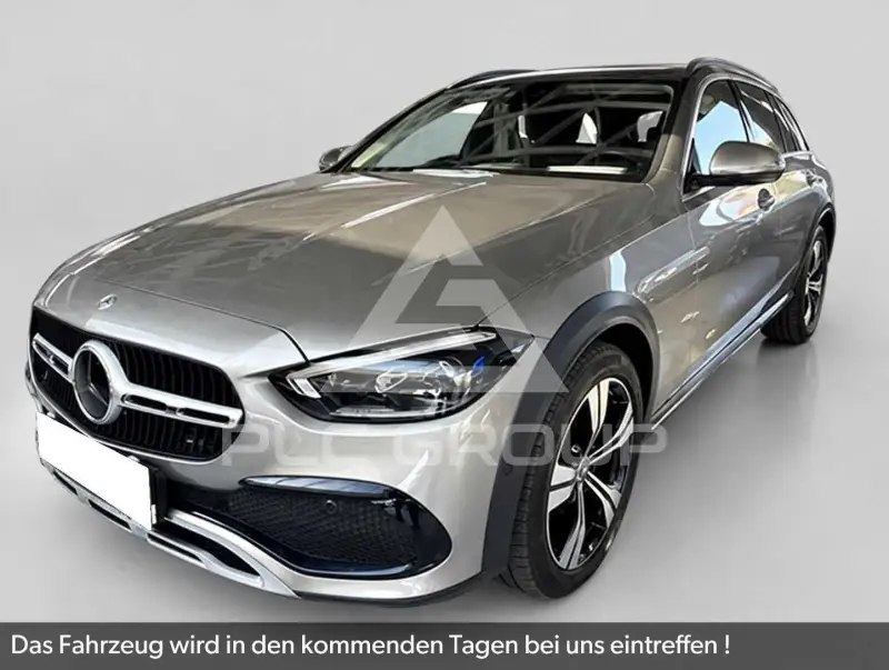 2022 Mercedes Benz C 200