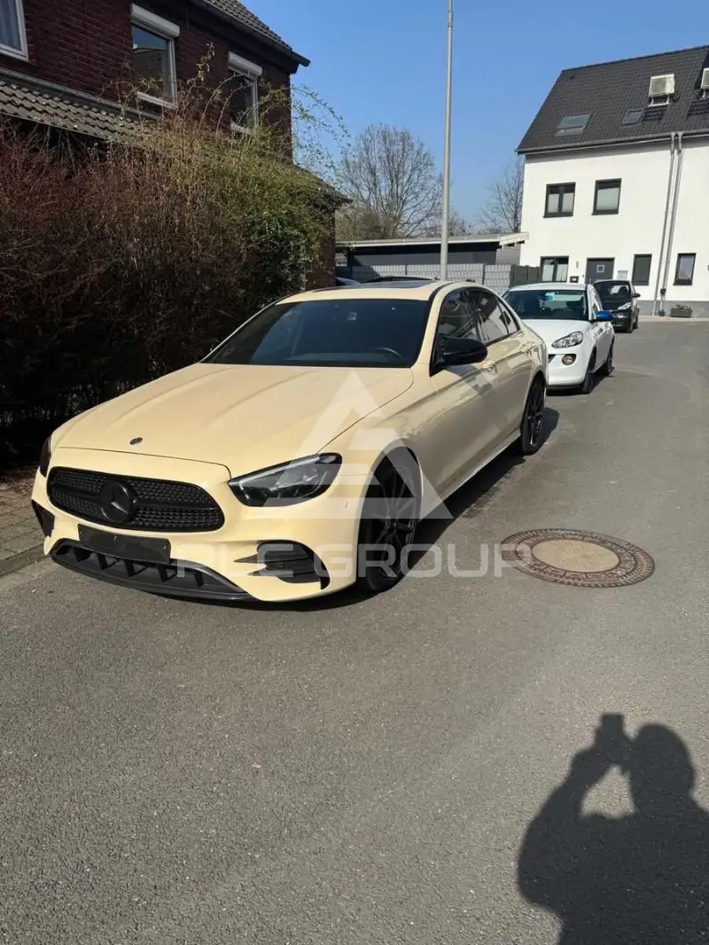 2022 Mercedes Benz E 220