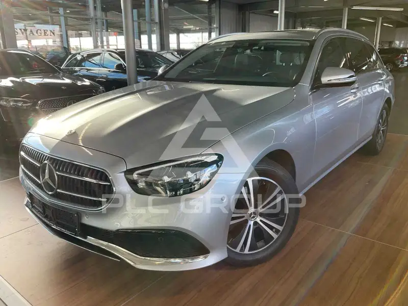 2022 Mercedes Benz E 220