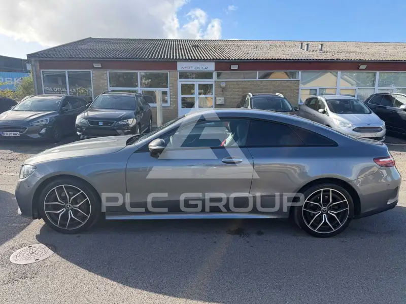 2022 Mercedes Benz E 220