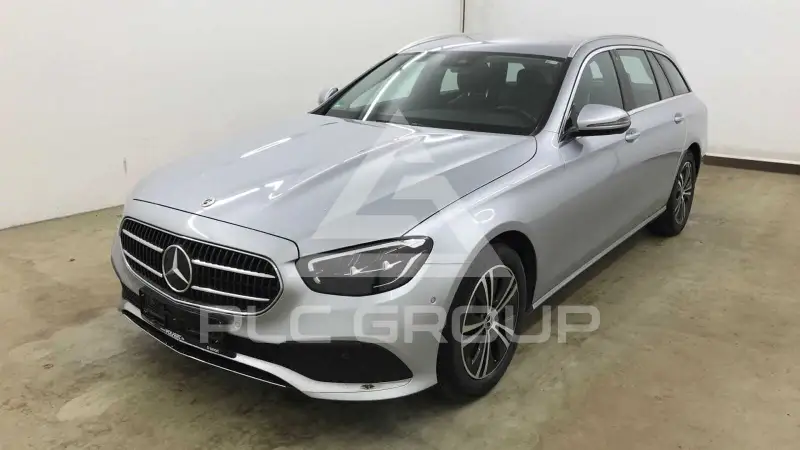 2022 Mercedes Benz E 220