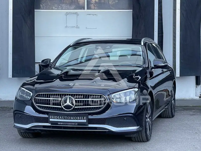2022 Mercedes Benz E 220