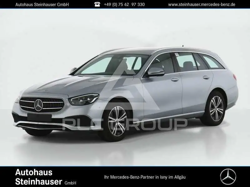 2022 Mercedes Benz E 220