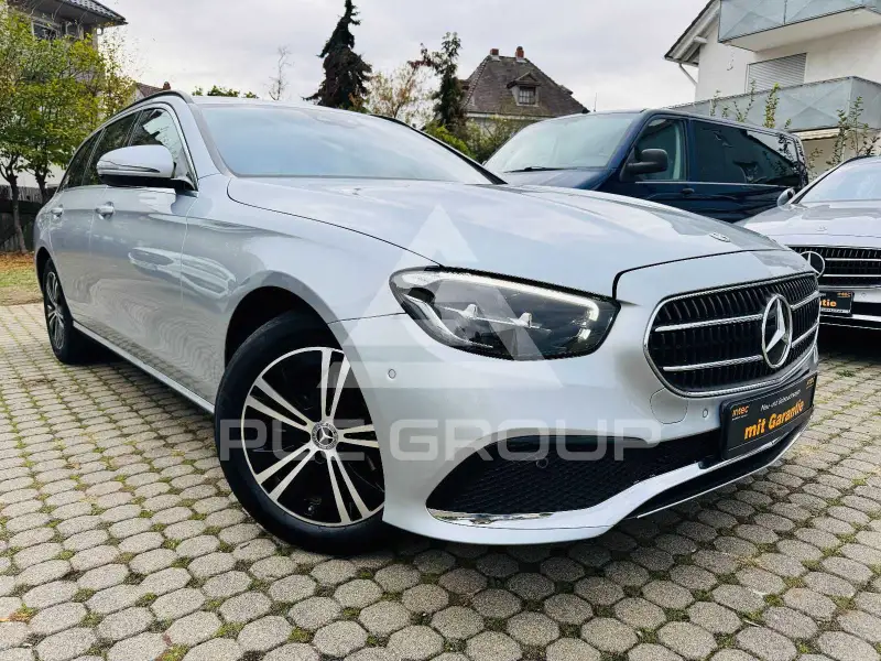 2022 Mercedes Benz E 220