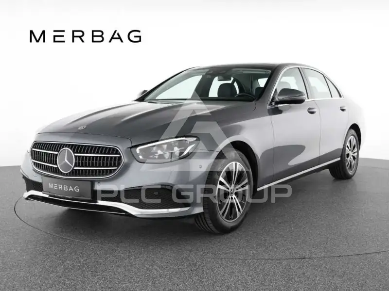 2022 Mercedes Benz E 220