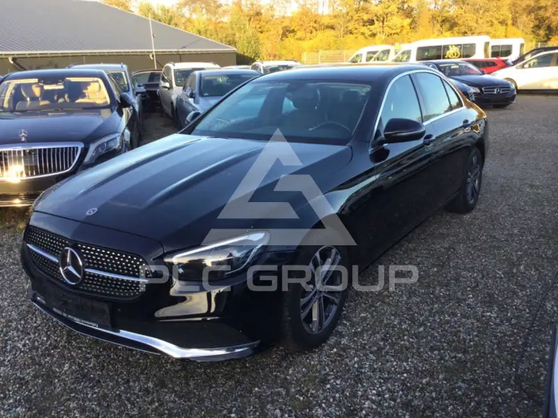 2022 Mercedes Benz E 220