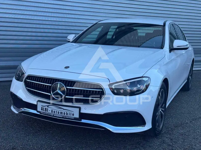 2022 Mercedes Benz E 220
