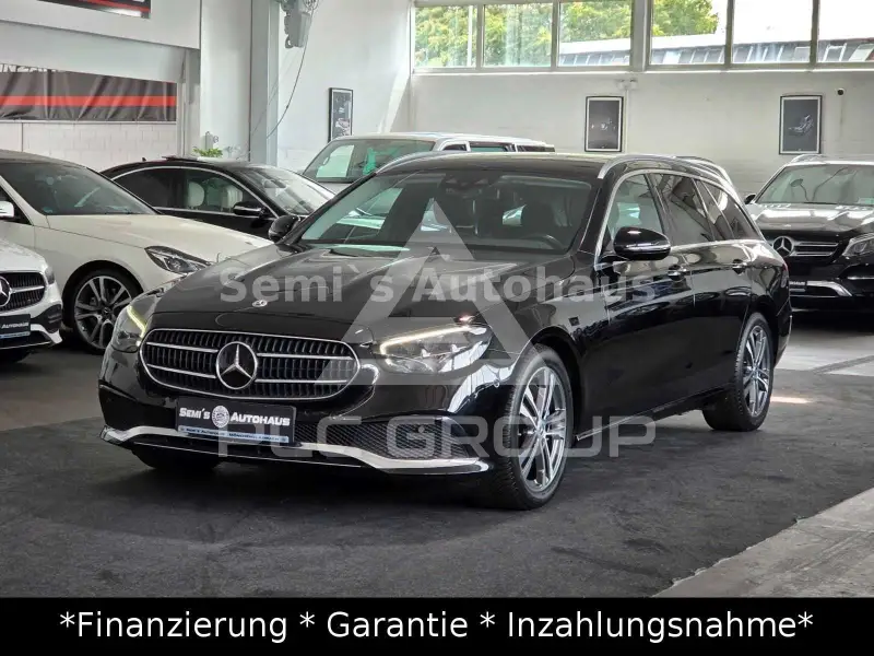 2022 Mercedes Benz E 220