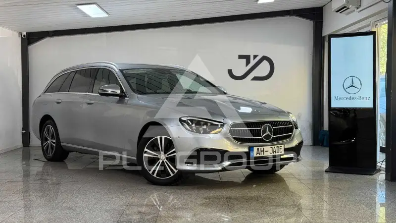 2022 Mercedes Benz E 220