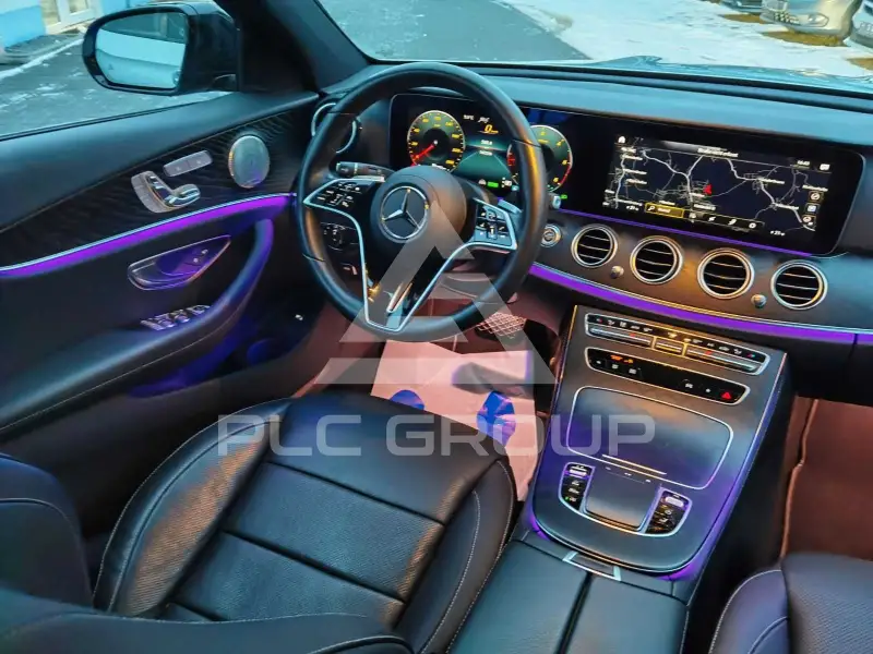 2022 Mercedes Benz E 220