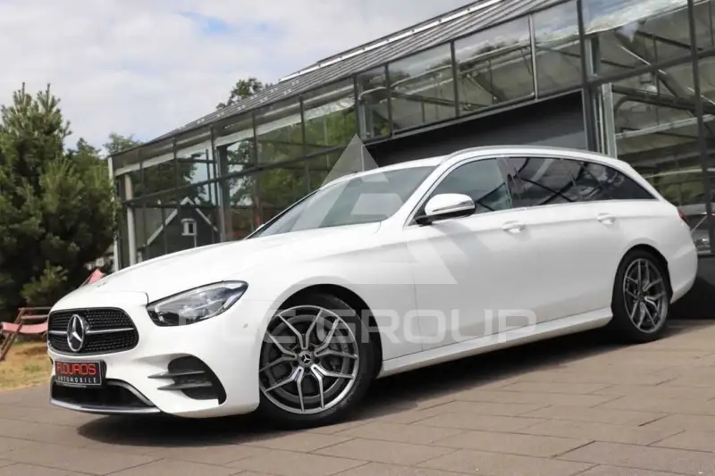 2022 Mercedes Benz E 220