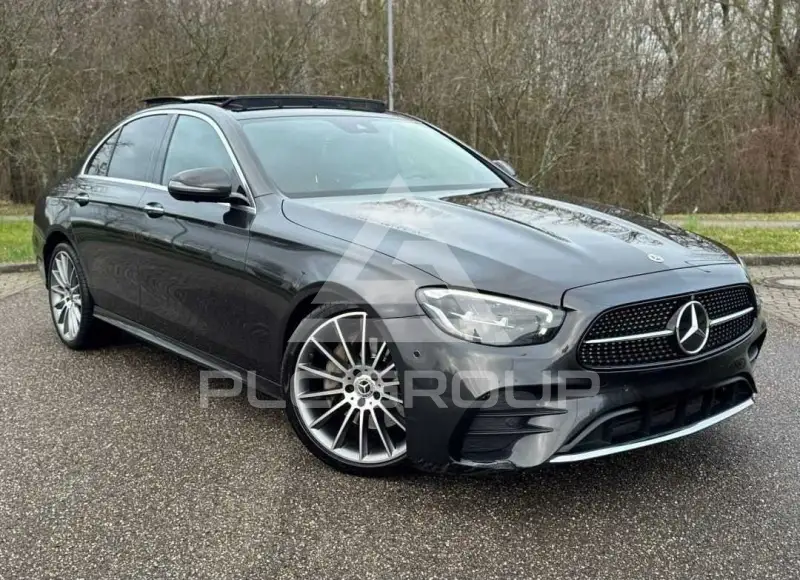 2022 Mercedes Benz E 220