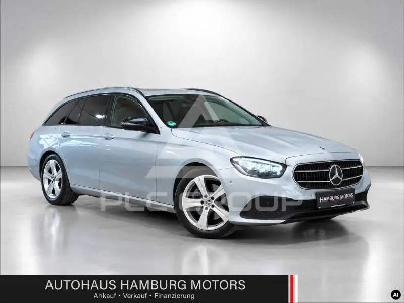 2022 Mercedes Benz E 220