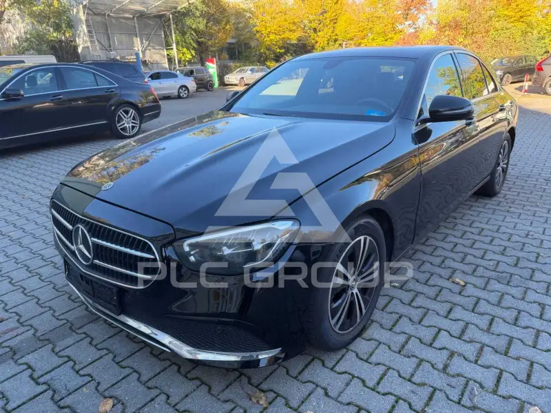 2022 Mercedes Benz E 220