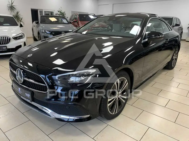 2022 Mercedes Benz E 220
