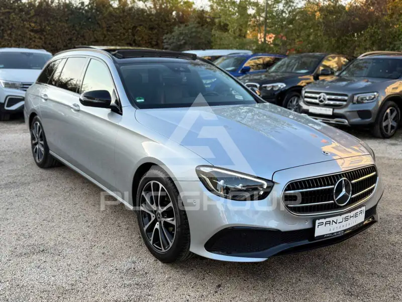2022 Mercedes Benz E 220