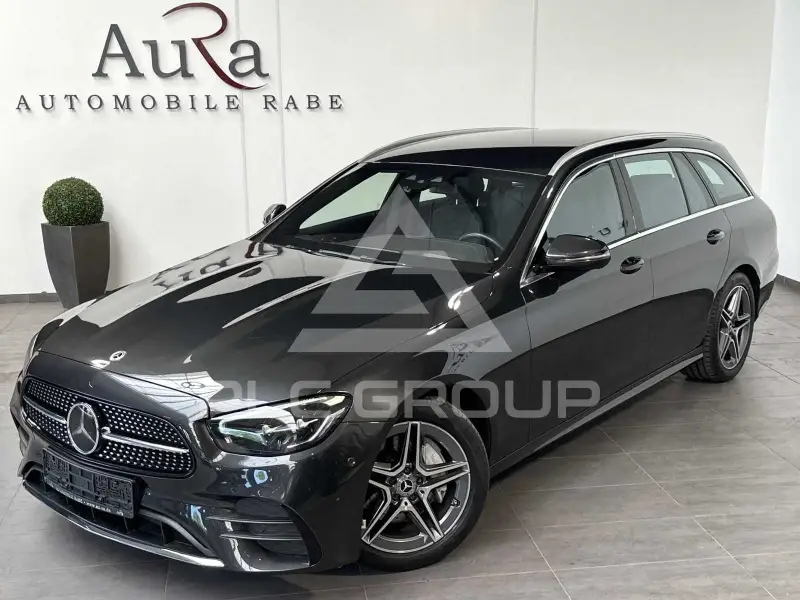 2022 Mercedes Benz E 220