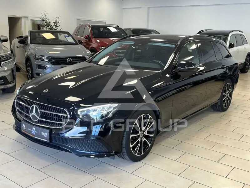 2022 Mercedes Benz E 220