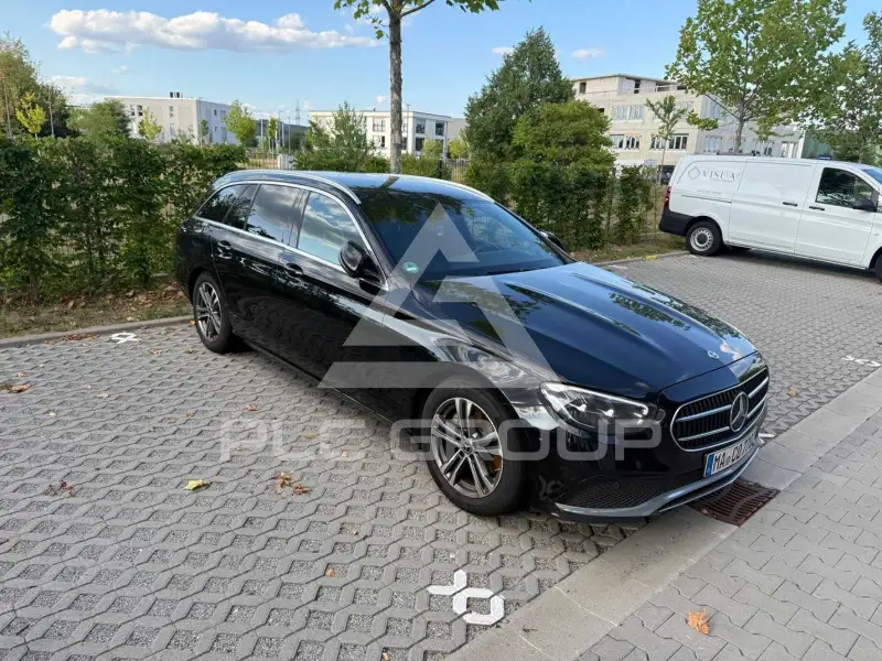 2022 Mercedes Benz E 220