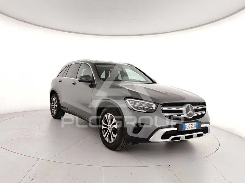 2022 Mercedes Benz GLC 200