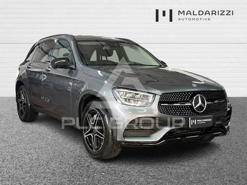 2022 Mercedes Benz GLC 200