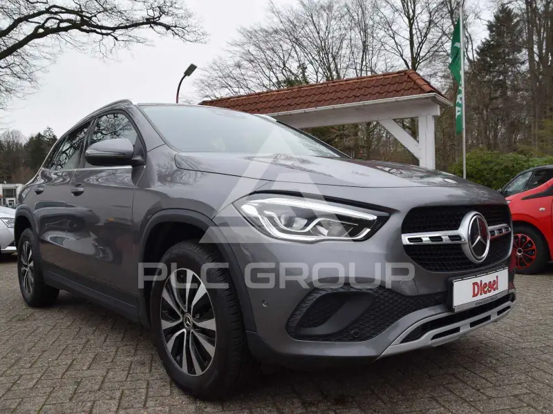 2022 Mercedes Benz GLA 200
