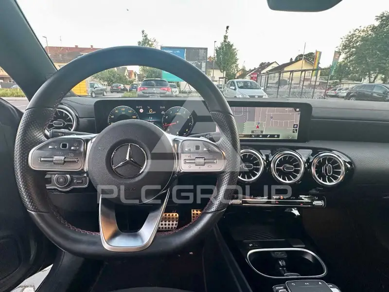 2022 Mercedes Benz CLA 180
