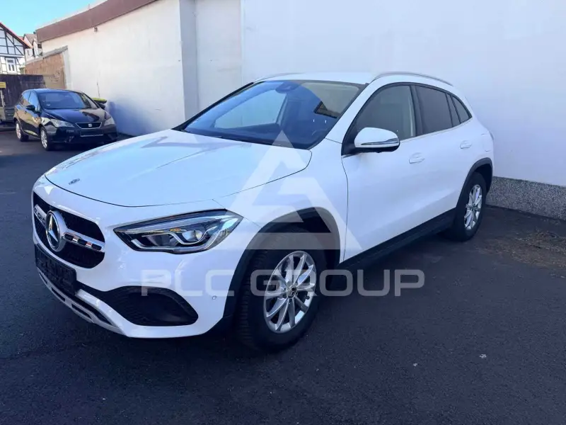 2022 Mercedes Benz GLA 220
