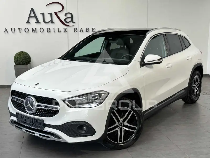 2022 Mercedes Benz GLA 220