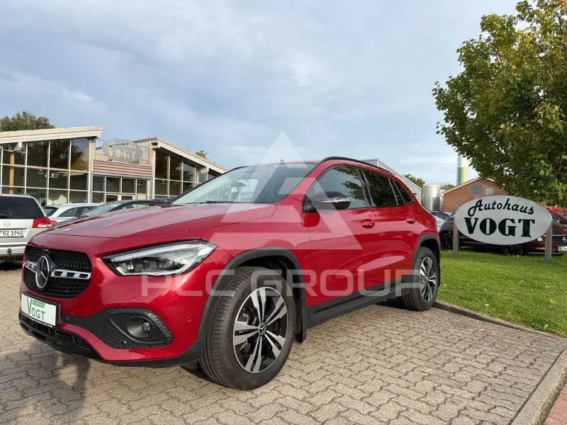 2022 Mercedes Benz GLA 220