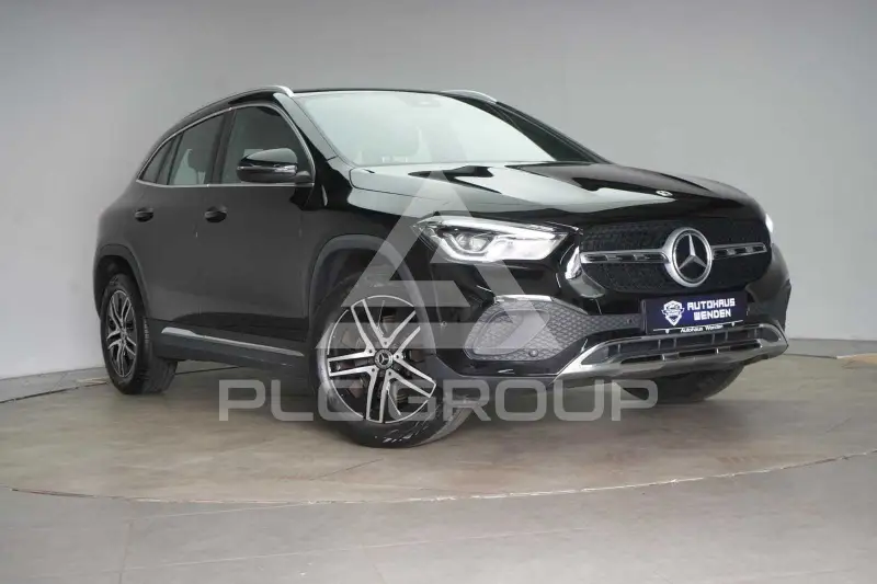 2022 Mercedes Benz GLA 220
