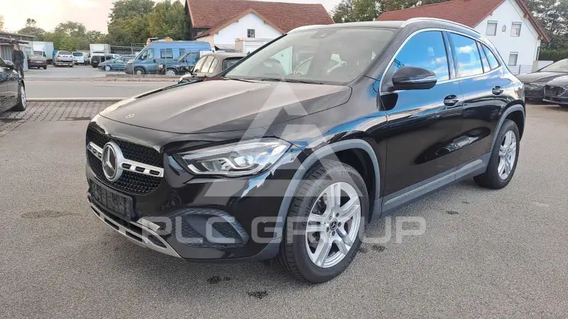 2022 Mercedes Benz GLA 220