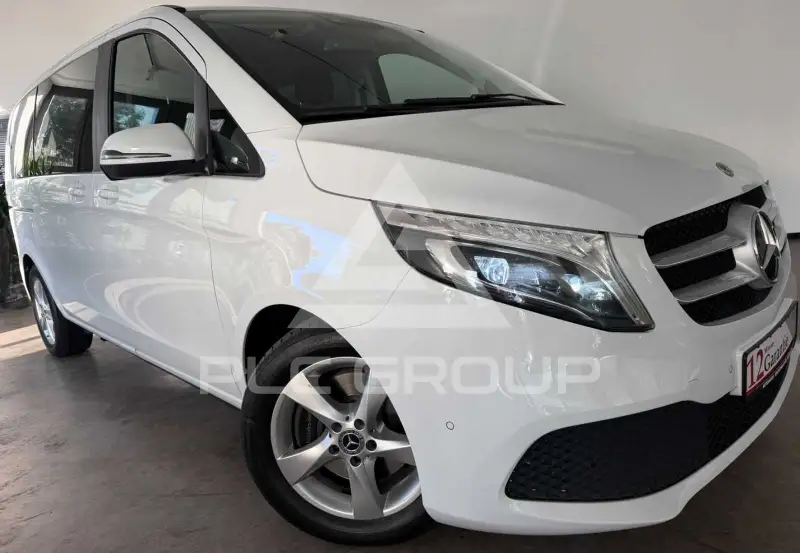 2022 Mercedes Benz V 220