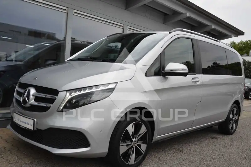 2022 Mercedes Benz V 220